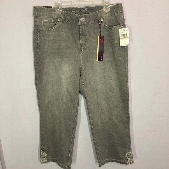 Gloria Vanderbilt Capri, NWT, Size 12Petite - Picture 10 of 13